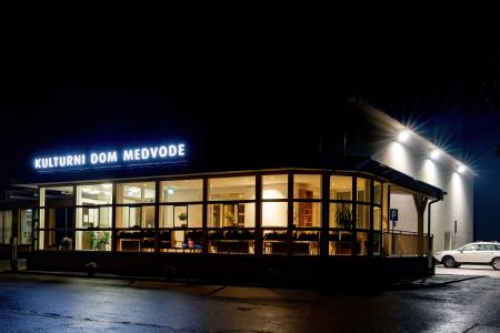 KUD_Medvode_zunanjost_ (1 of 5)